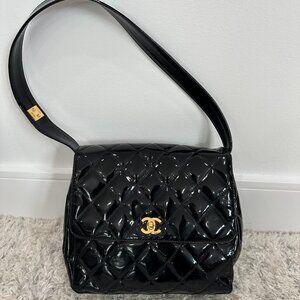 Chanel Patent Quilted Diamond Stitch Black Shoulder Bag